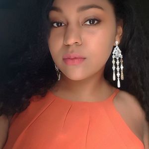 Meet your Posher, Anissa kiama